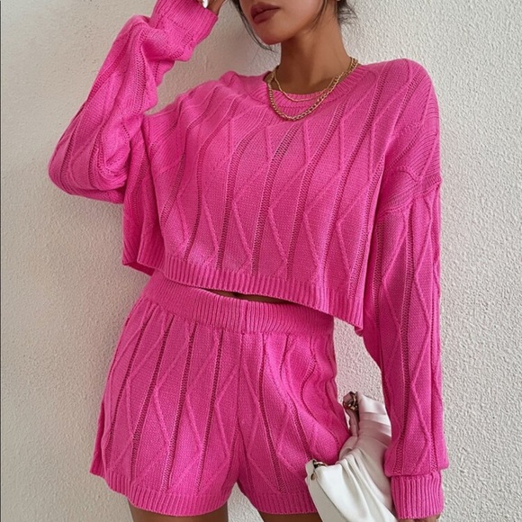 Hot Pink Over Sized Sweater Crop Top & Short Lounge Set - Picture 6 of 10